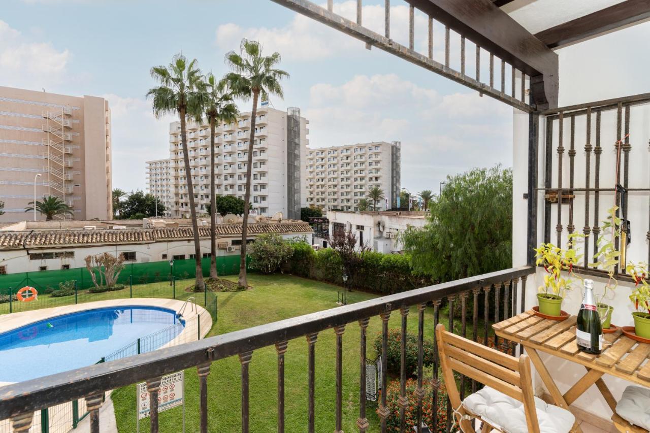 Lovely Apartment Next To The Beach 托雷莫利诺斯 外观 照片